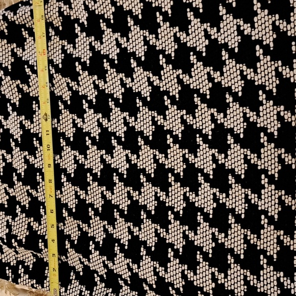 Talbots wool blend houndtoothblack cream skirt size 12  22 inches long nwt - Picture 6 of 6